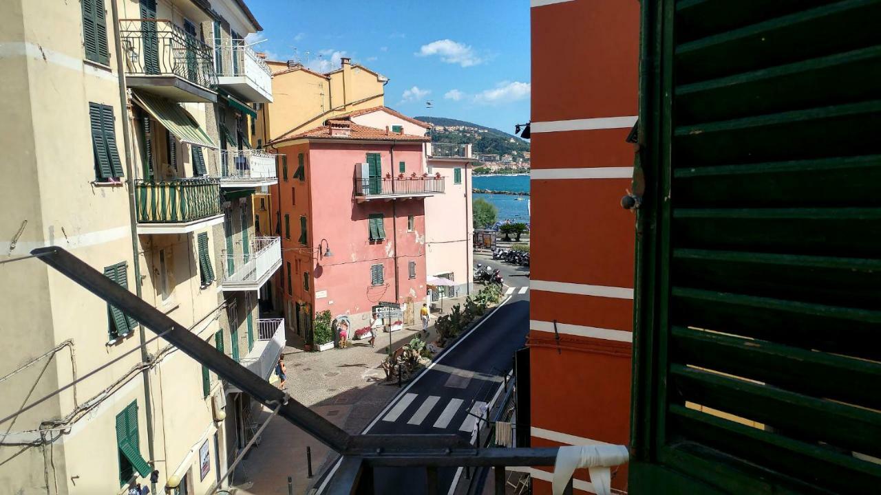 B&B Carmela Сан Теренцо Екстериор снимка